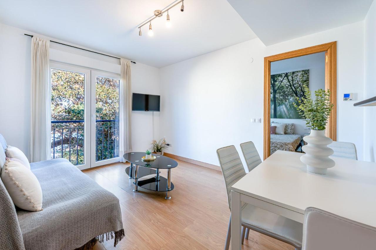 797 Holiday Rentals -Piso Con Terraza Y Vistas En La Nogalera トレモリノス エクステリア 写真